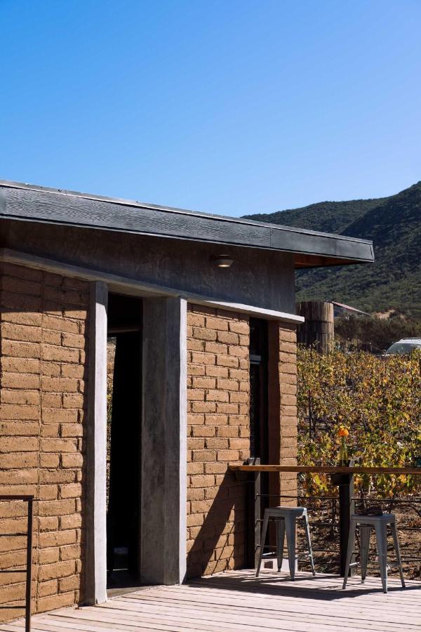 Uvauva Eco-Retreat Acomodação com café da manhã Valle de Guadalupe Exterior foto