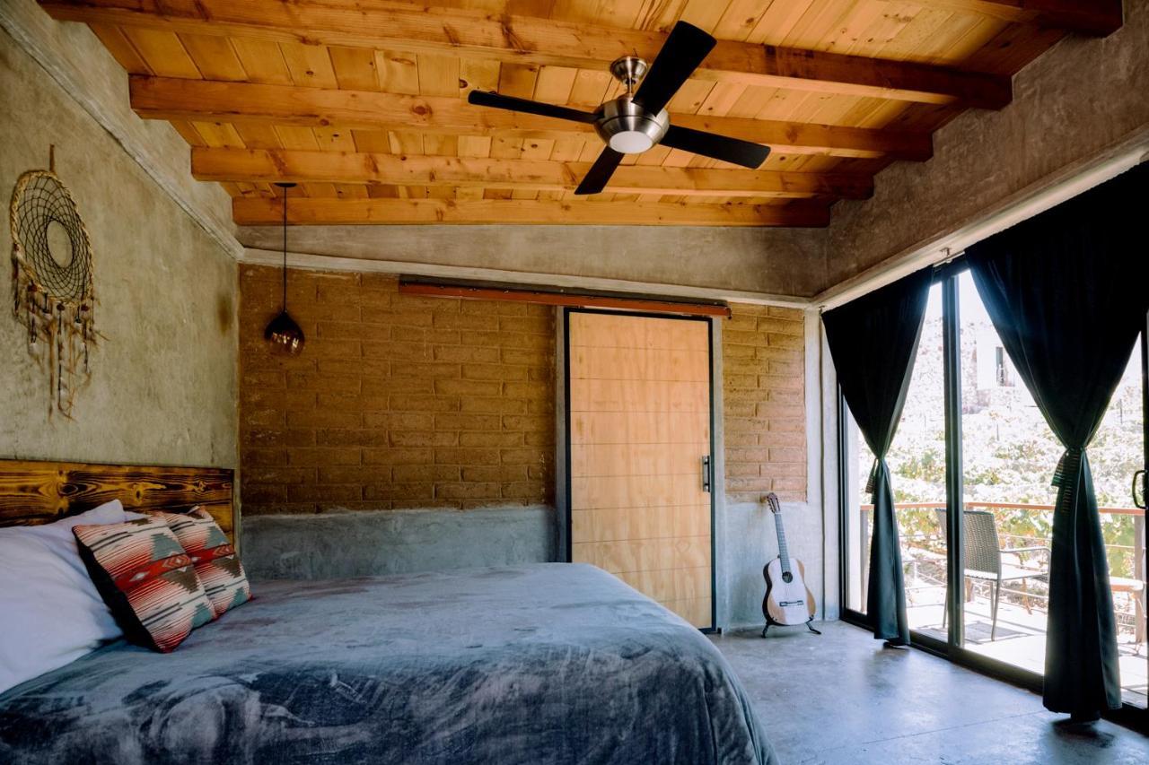Uvauva Eco-Retreat Acomodação com café da manhã Valle de Guadalupe Exterior foto