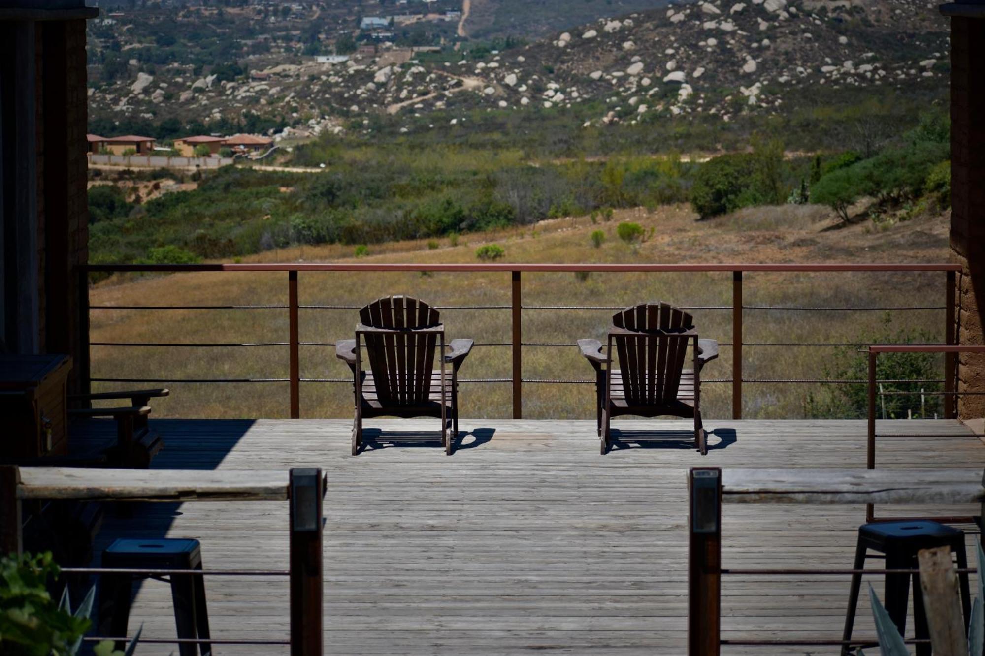 Uvauva Eco-Retreat Acomodação com café da manhã Valle de Guadalupe Exterior foto